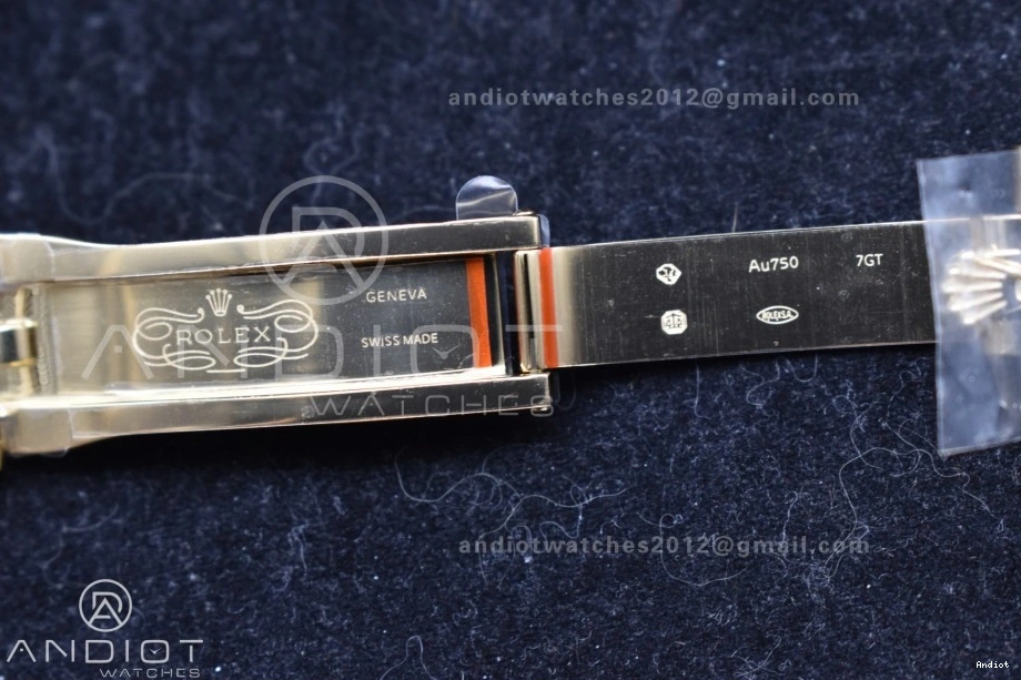 QF Best A2836 Black DayDate Edition 904L 40 V4 Weight) Dial on (Gain Steel Bracelet President Green YG 0301